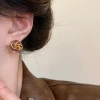 The Maillard 925 silver needle glazed coffee-colored earrings exude a sense of feminine sophistication and retro charm. The stud earrings are a unique and niche earpiece Application Scenario